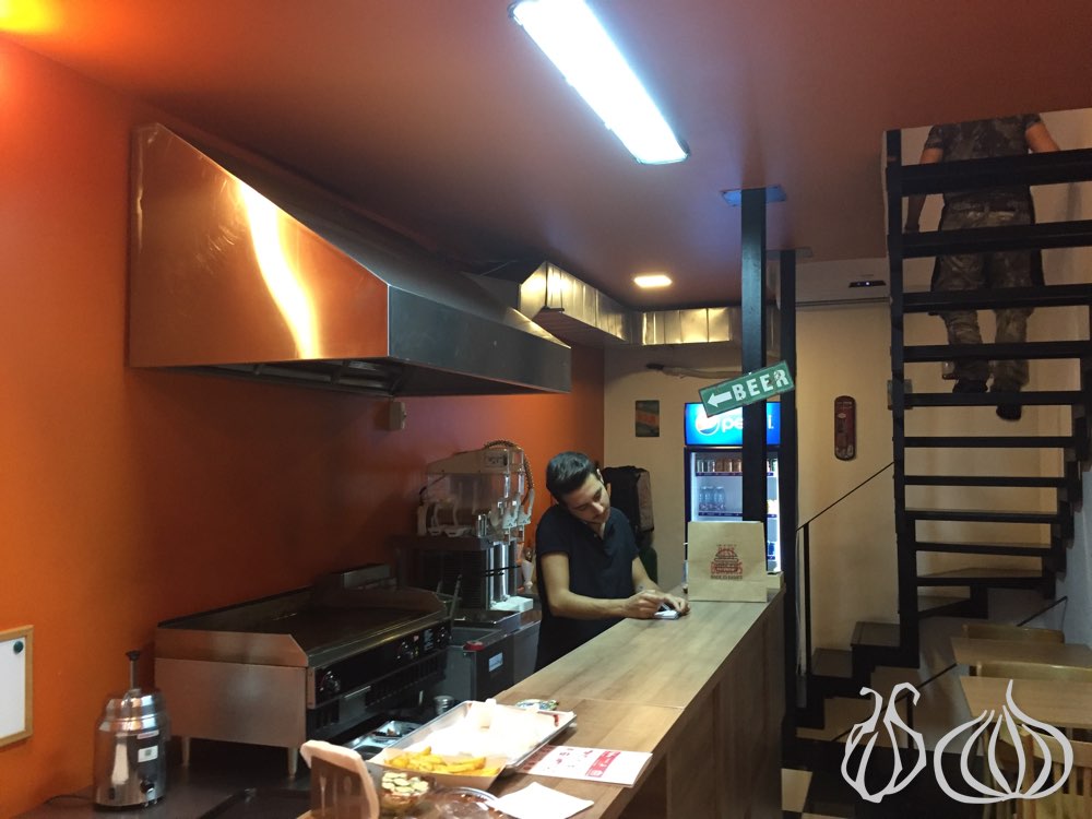 best-burgers-hazmieh122015-10-16-02-18-11