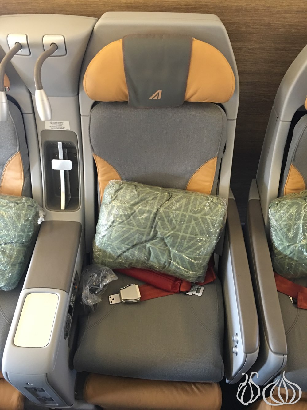 alitalia-premium-economy22016-09-15-05-42-09