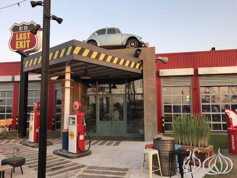 last-exist-food-truck-drive-thru-dubai102016-10-13-08-52-26