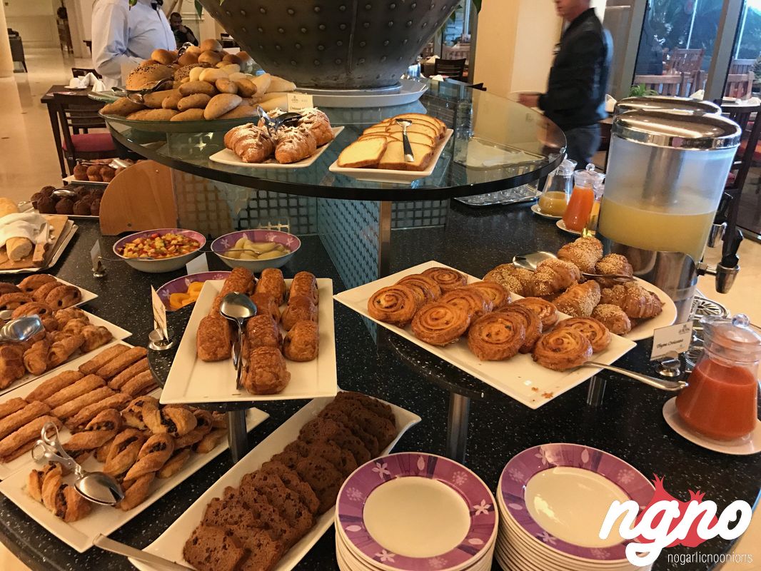 le-royal-breakfast-dbayeh202017-02-22-08-19-39