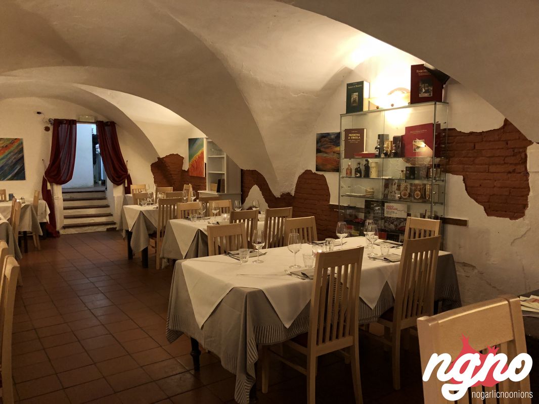 taverna-dei-servi-modena-italy492018-02-11-11-20-26