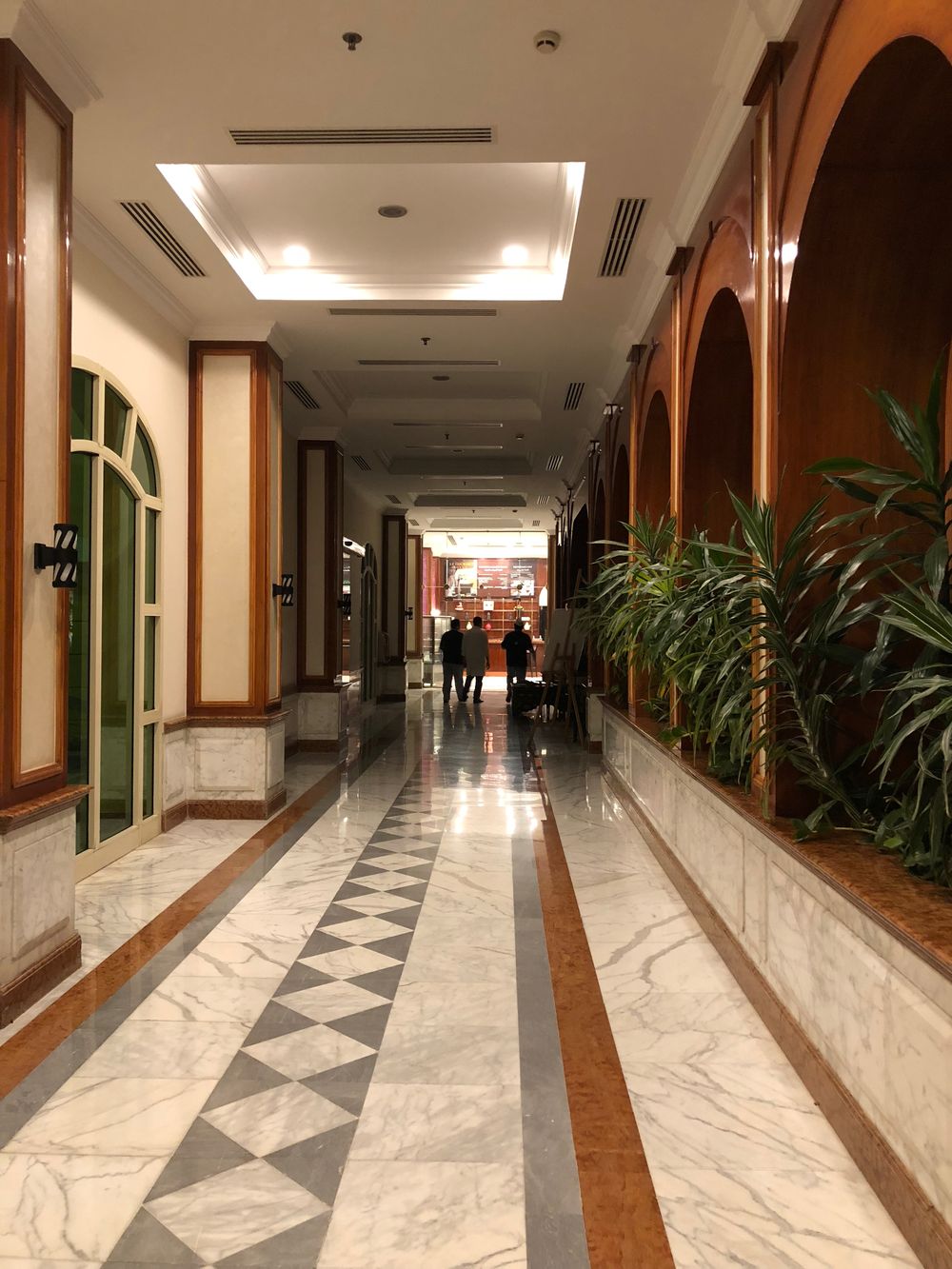 bad-movenpick-hotel-egypt-582018-03-08-05-26-30