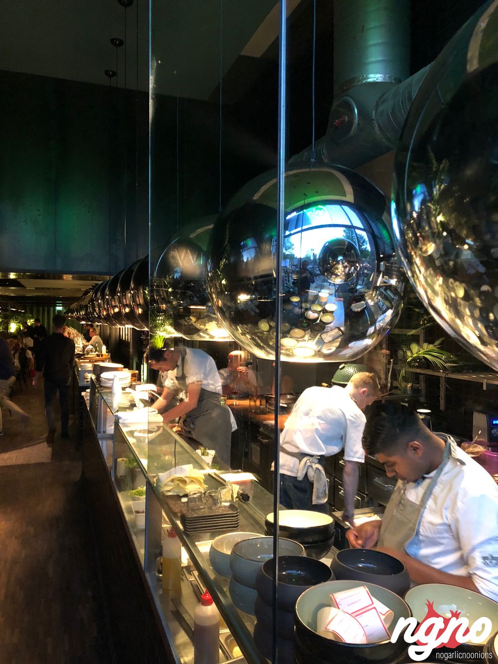 envy-dinner-amsterdam-restaurant-nogarlicnoonions-642018-05-12-09-42-51