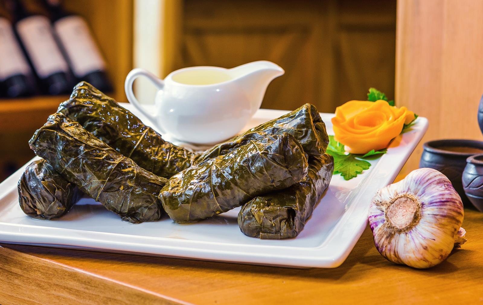 4-dolma2019-07-09-04-40-38