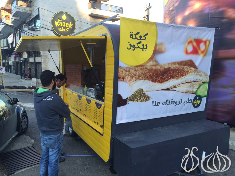 kaak-ka3ek-food-truck-elissar-metn-lebanon102014-11-09-10-02-27