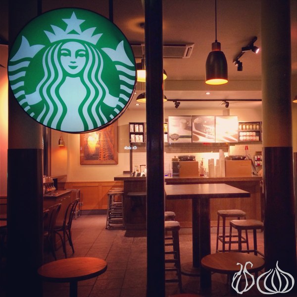 Starbucks_Coffee_Paris45